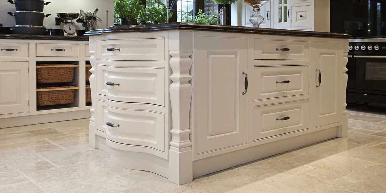11مدل مختلف برای جزیره کابینت آشپزخانه+مزایا و معایب