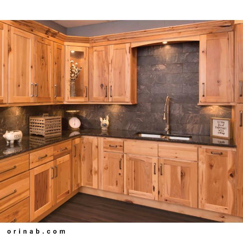 کابینت آشپزخانه ساخته شده از چوب درخت گردوی آمریکایی